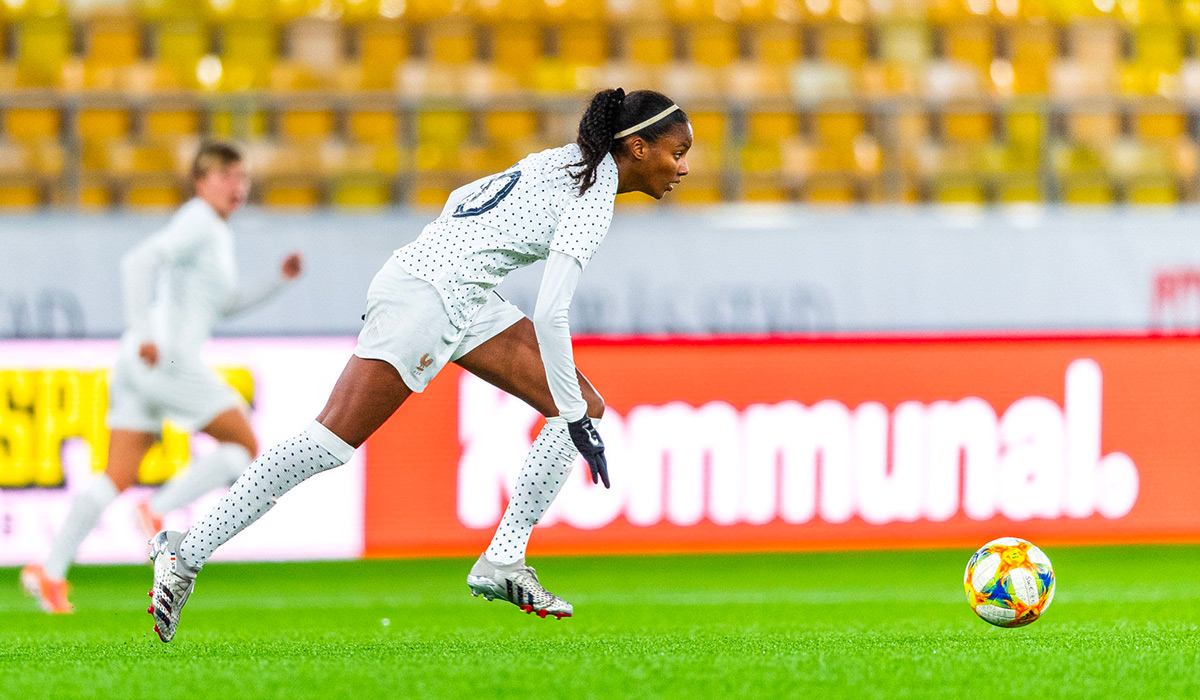 Shana Chossenotte / Bildbyran / Icon Sport