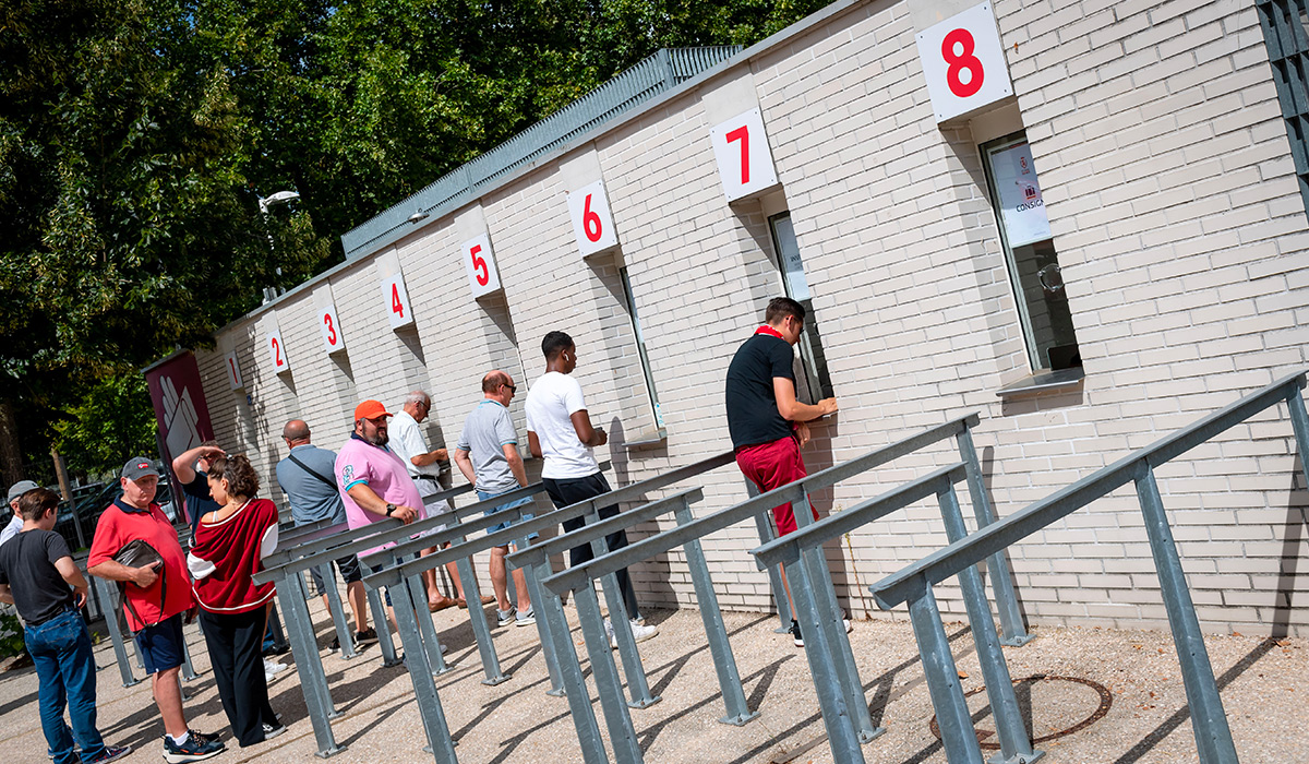 Guichets stade Auguste Delaune - Permanence abonnements
