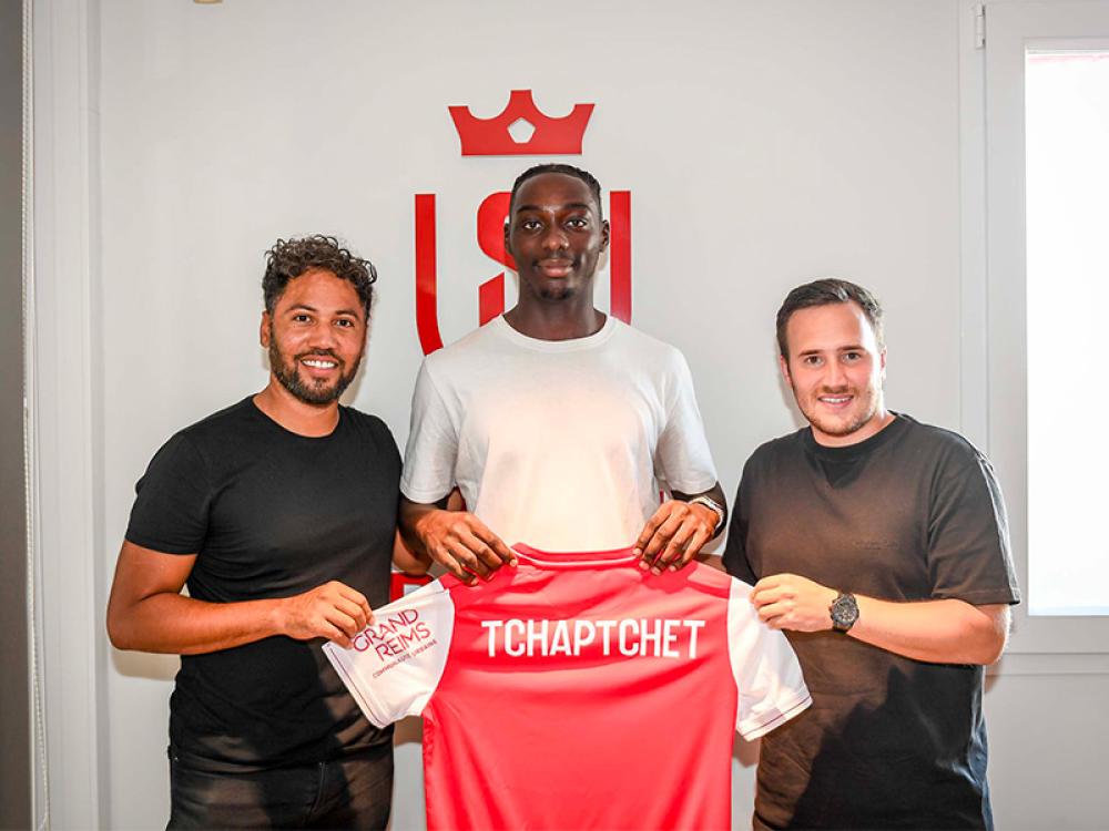 Arthur Tchaptchet signe pro !